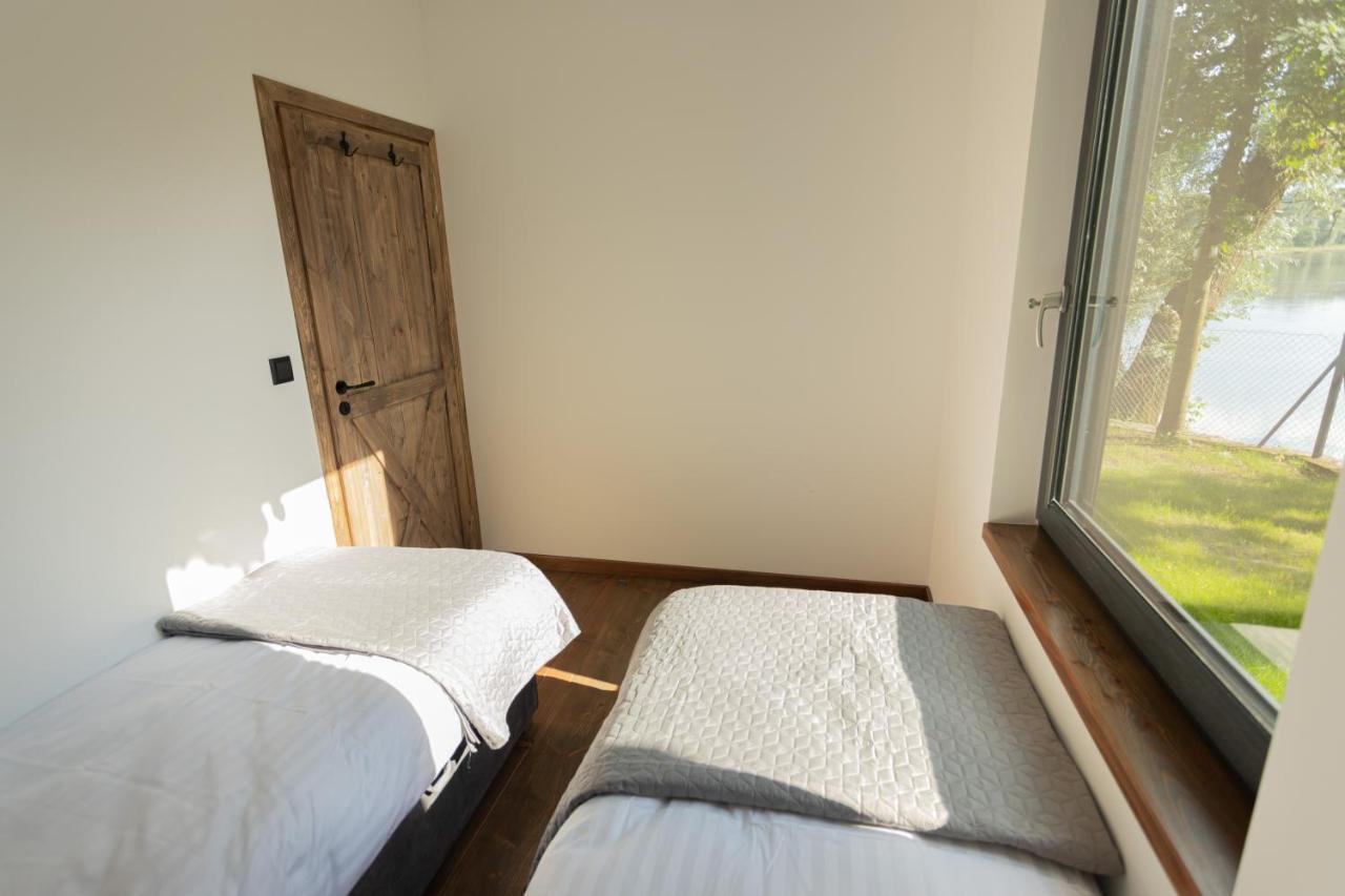 Wez Tu Przystan Villa Pomiechowek Luaran gambar